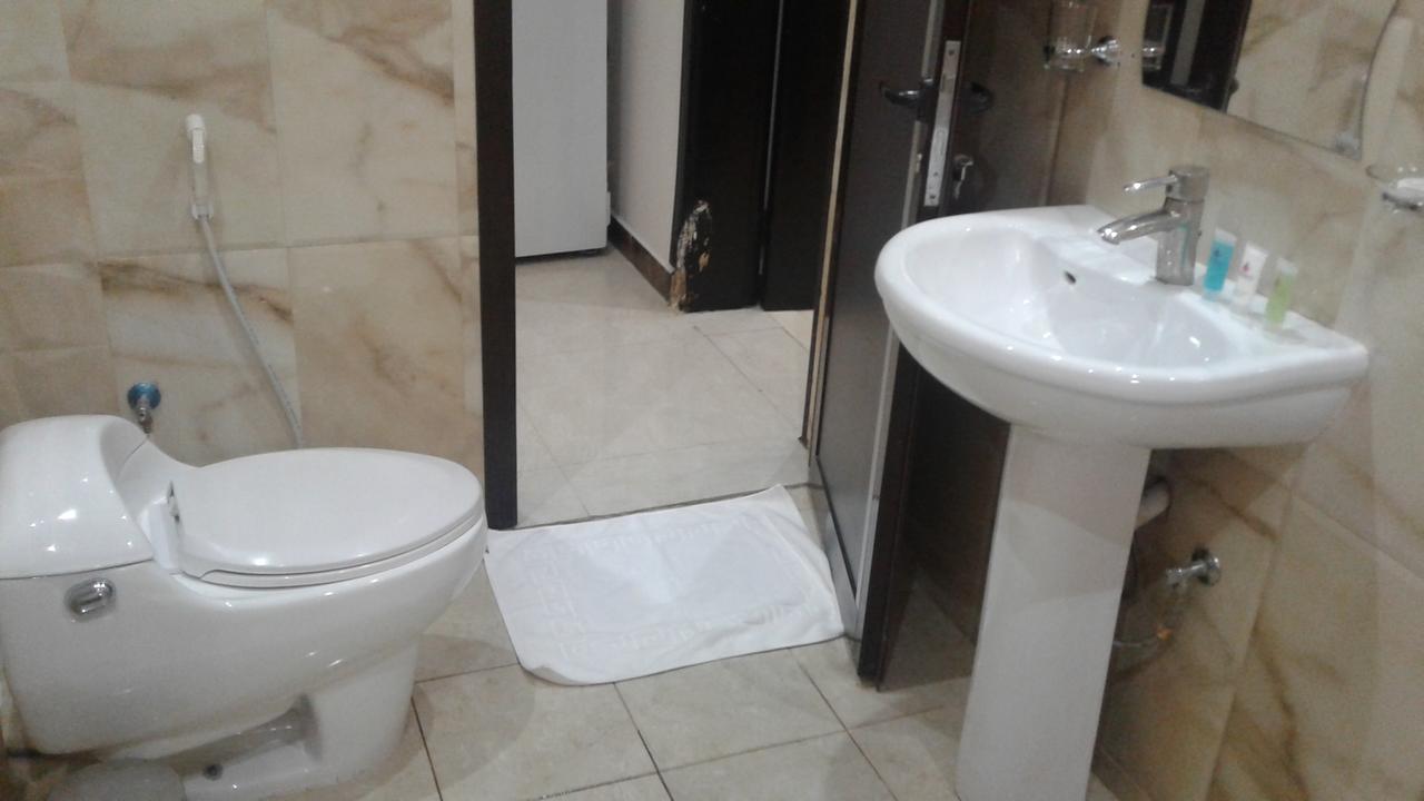 אל חובר Makarem Al Olaya Suites מראה חיצוני תמונה